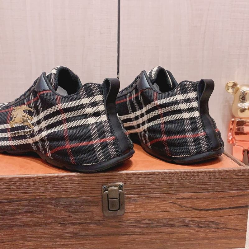 Burberry Low Shoes